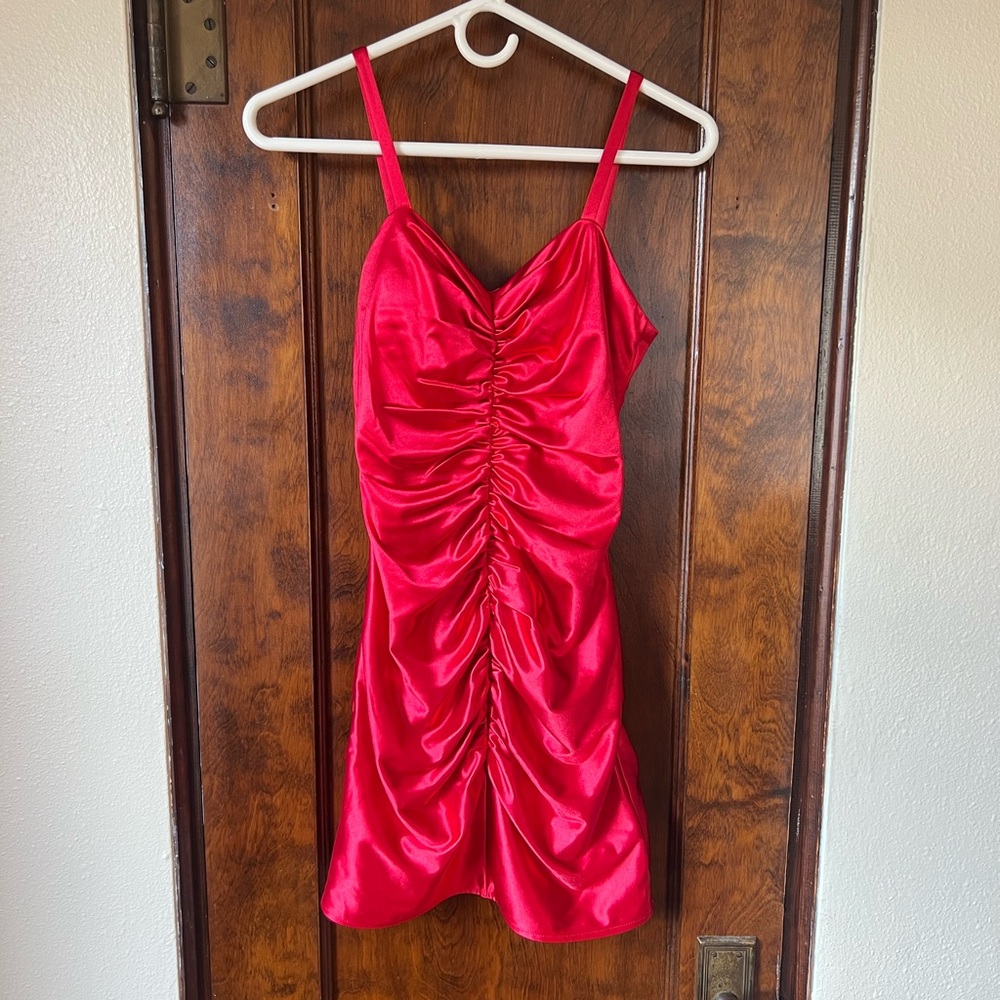 size 4, red scrunch mini dress (tight)